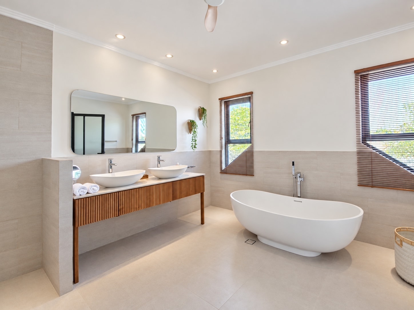 Freestanding tub under the window