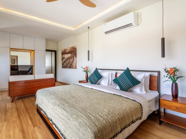 1st: Luxury extra large bed