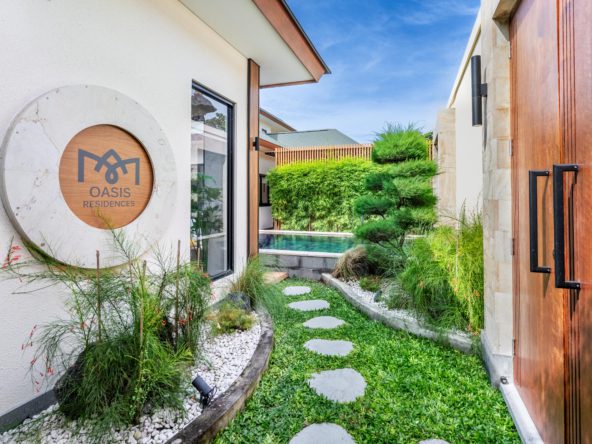 Private front entrance